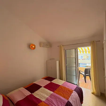 Casa Montserrat דירה *